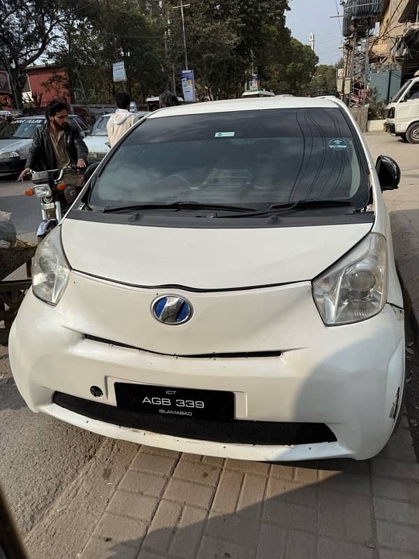 Toyota iQ 2010 6