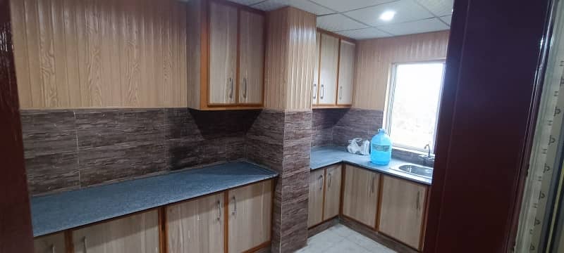 3 Bed Flat for sale 7