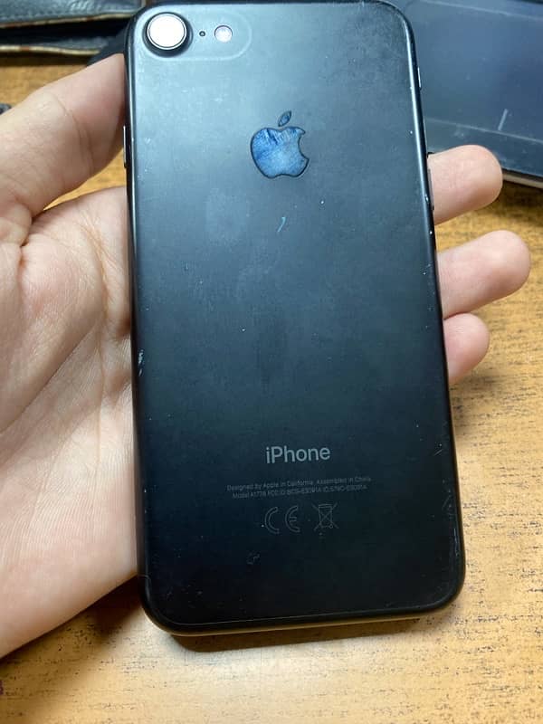 IPHONE 7 Non Pta Black ( 32 GB ) 2