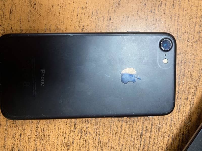 IPHONE 7 Non Pta Black ( 32 GB ) 5