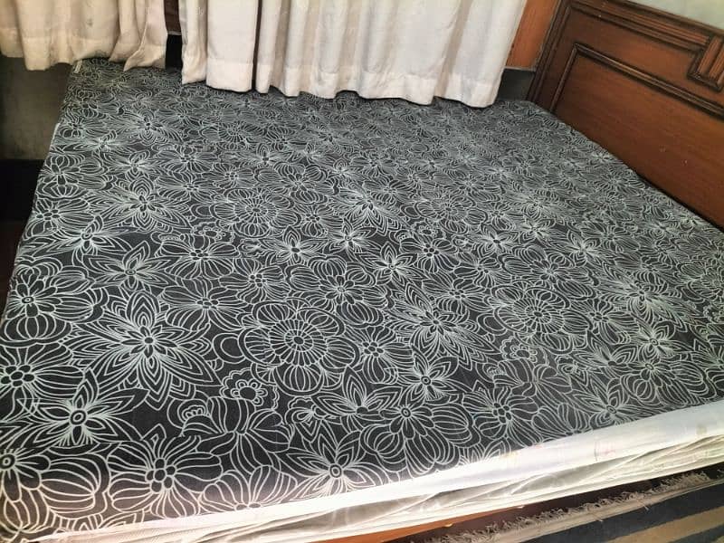 king size mattress for urgent sale 1