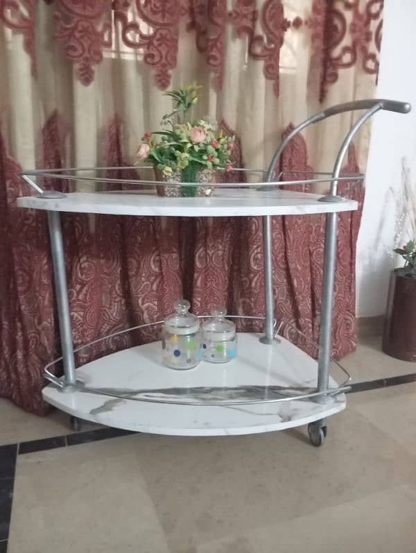 tea trolley 1