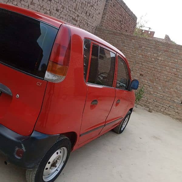 Hyundai Santro 2001 brand new car A/c & heater chill  tyre 75% 4