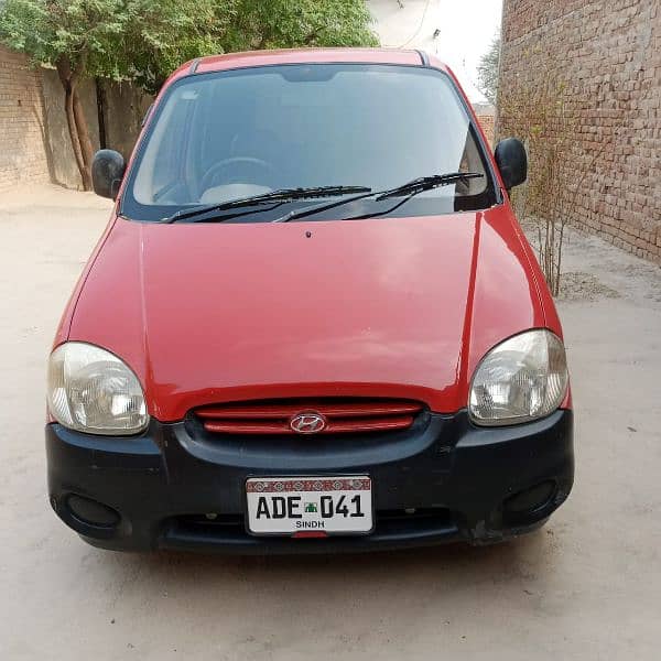 Hyundai Santro 2001 brand new car A/c & heater chill  tyre 75% 12