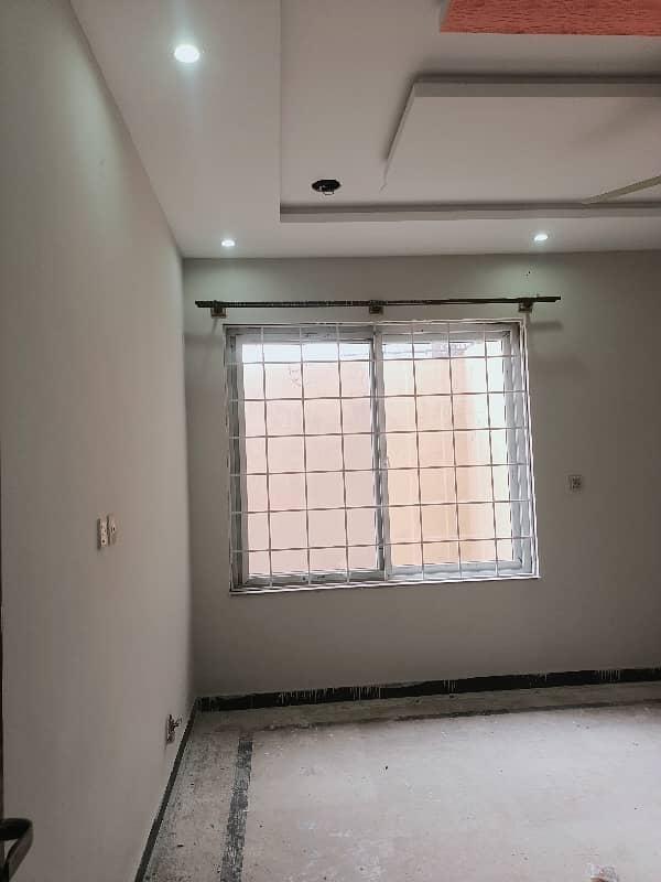 1 Kanal lower ground portion for rent in Soan Garden, Islamabad. 2