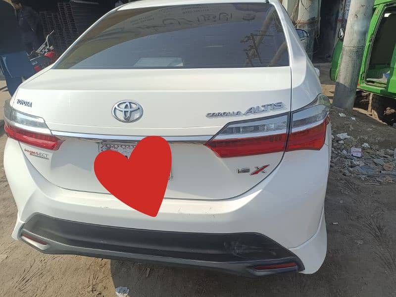 Toyota Corolla Altis 2021 5