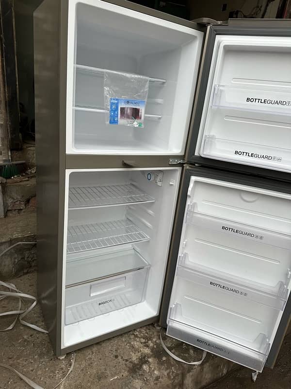 Haier  key fridge new urgent model246 9