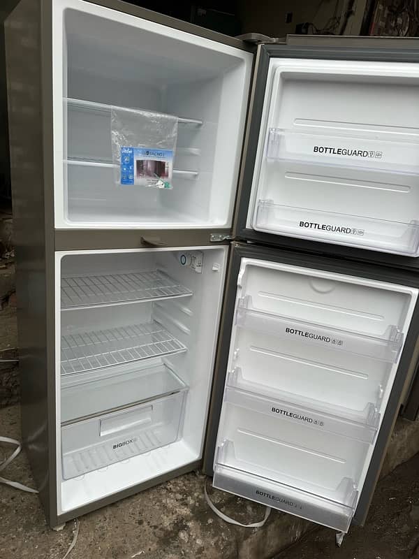 Haier  key fridge new urgent model246 10