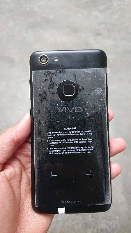 VIVO Y75A JUST MOBILE PHONE AND CHARGER 4