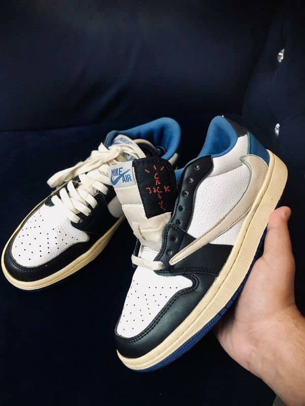 Nike Travis Scott Fragments Low 0