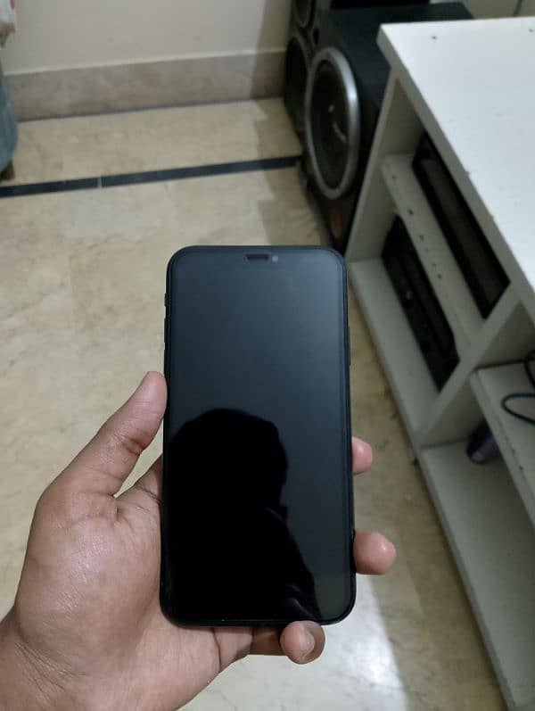 Apple IPhone XR 64GB Non-pta Jv (sim working) 1