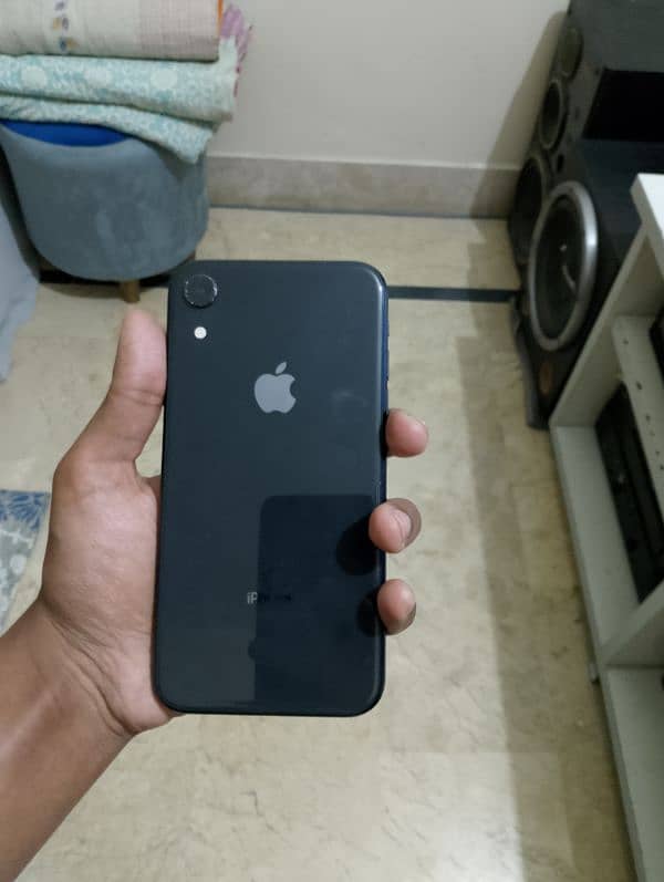 Apple IPhone XR 64GB Non-pta Jv (sim working) 4