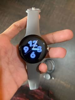 Google Pixel Watch 1