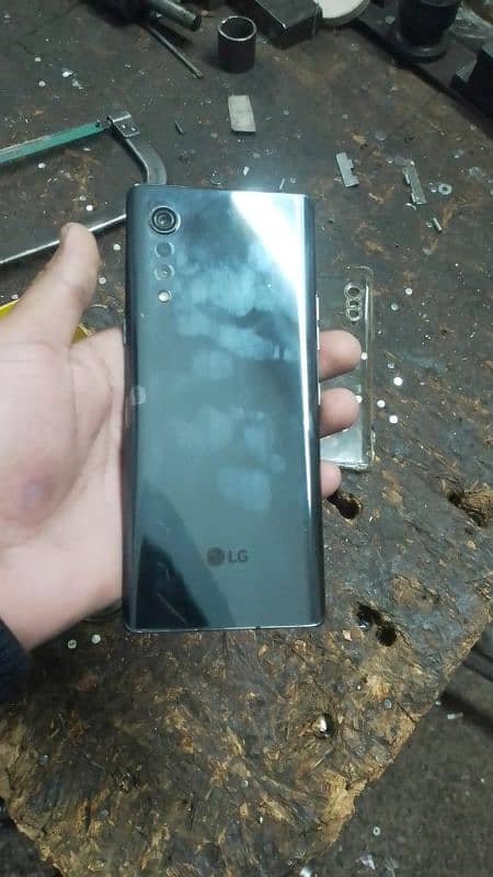 LG VELVET 5G 3