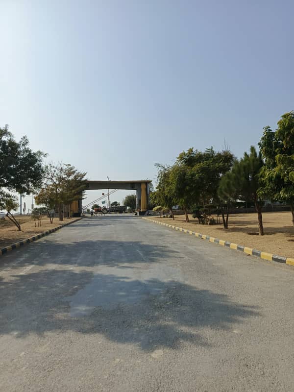 5 Marla Plot for Sale in Airline Avenue Safe & Secure Location with Easy Access to Mumtaz City & Airport Enclave Islamabad 6