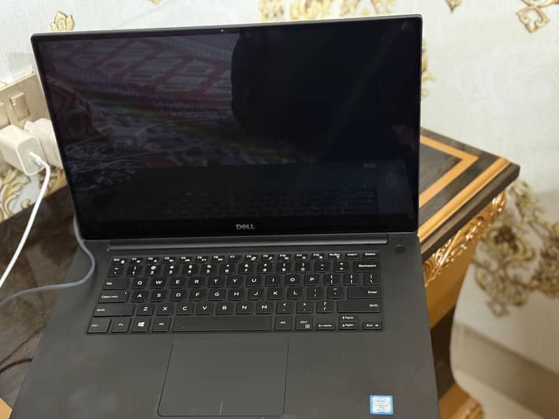 Dell XPS 5540 0