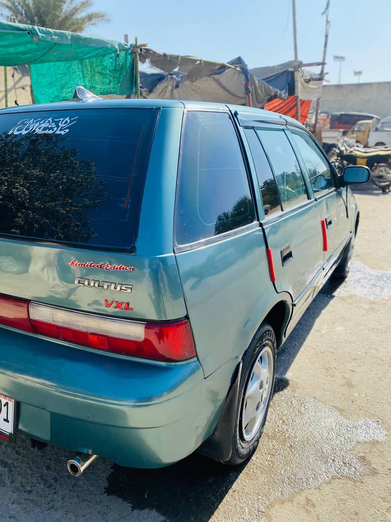 Suzuki Cultus VXL 2002 4