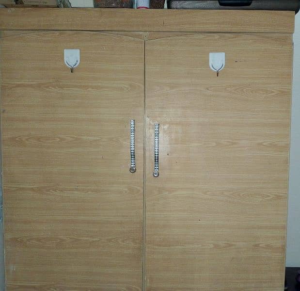 wardrobe for sale 0