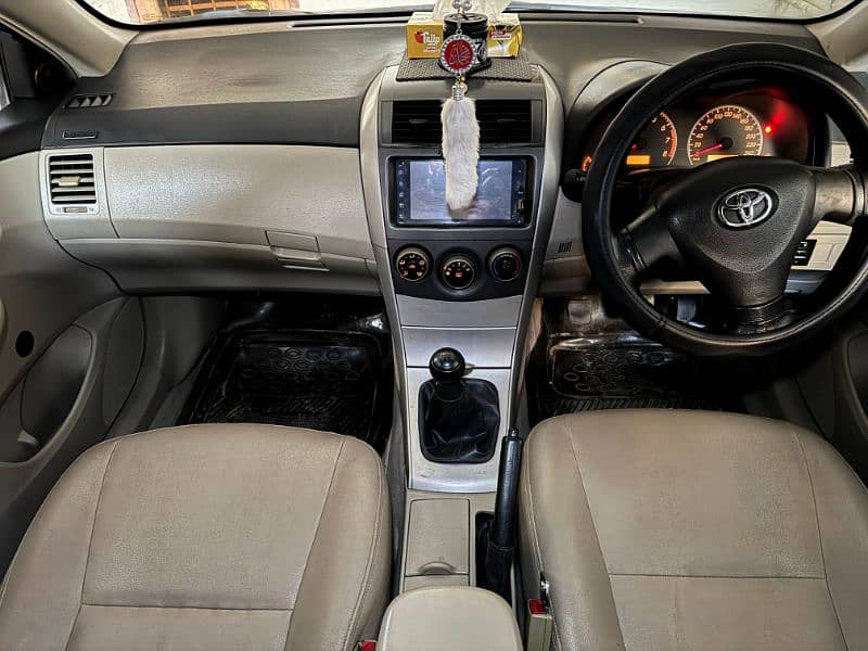 Toyota Corolla XLI 2011 in Extraordinary Condition. 5