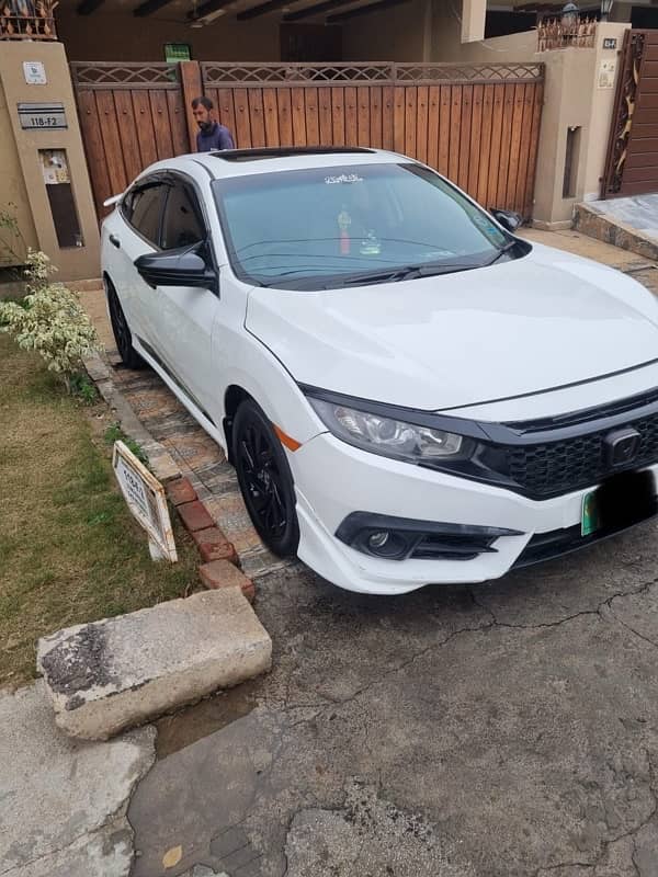 Honda Civic 2018 3