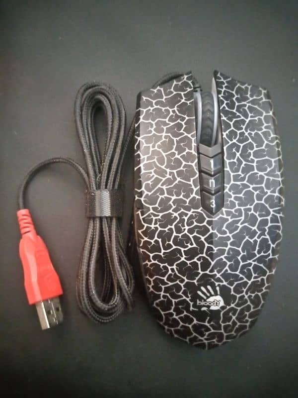 Bloody gaming mouse and keyboard 1