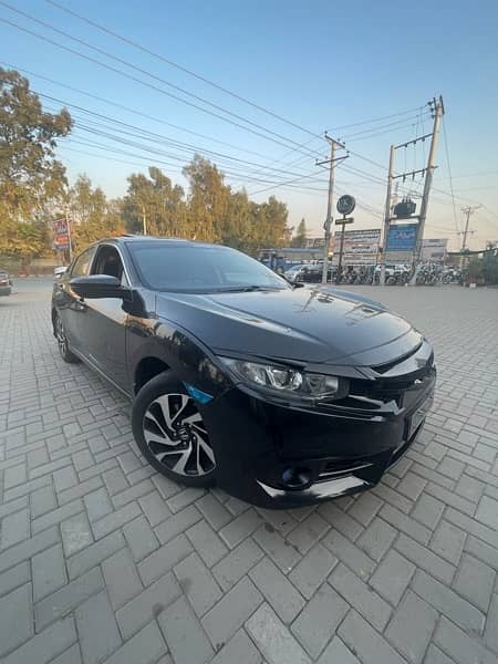 Honda Civic Oriel 2018 3