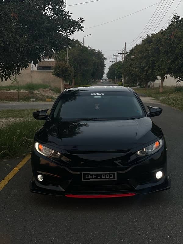 Honda Civic Oriel 2018 6