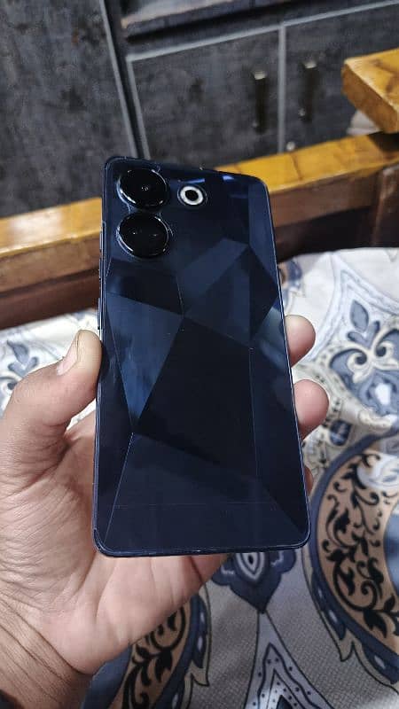 techno camon 20 pro 16. . . 256   full box original dabba charger 3