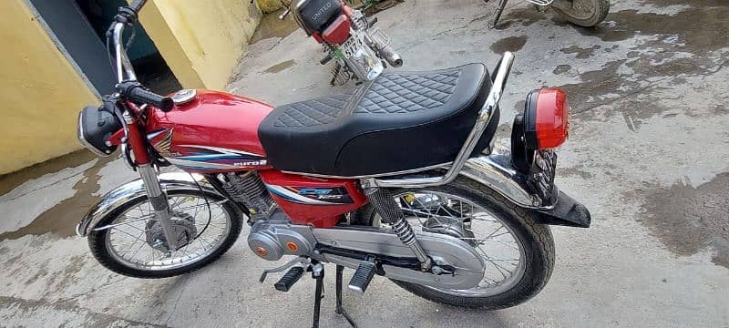 Honda 125 . model 2015 1