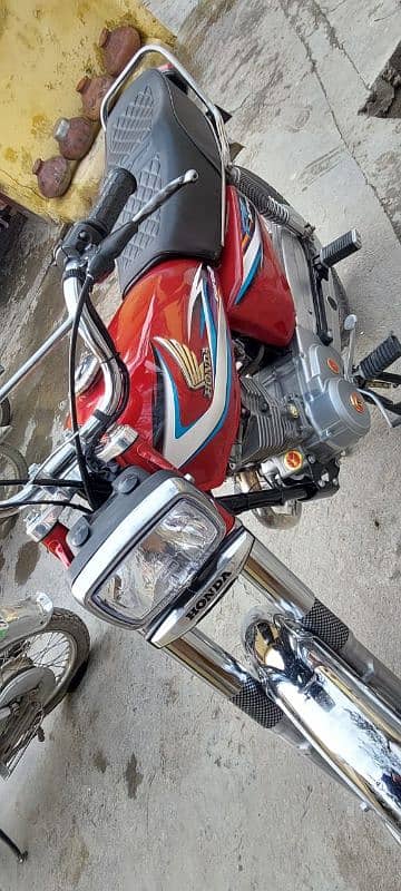 Honda 125 . model 2015 9