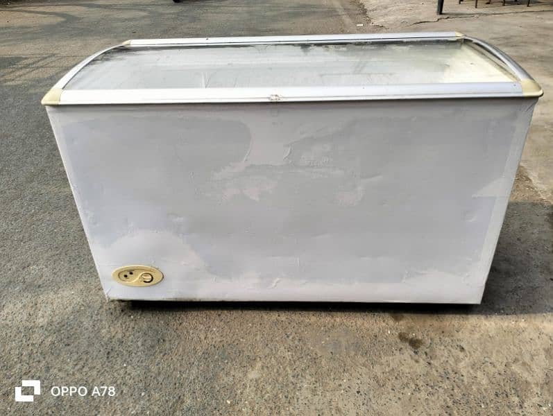 deep freezer waves cool Bank all ok good condition 03025359963 3