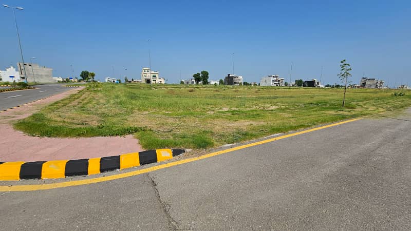 Invest In Your Future: Prime 10 Marla Plot In EE Block, Citi Housing Jhelum 0