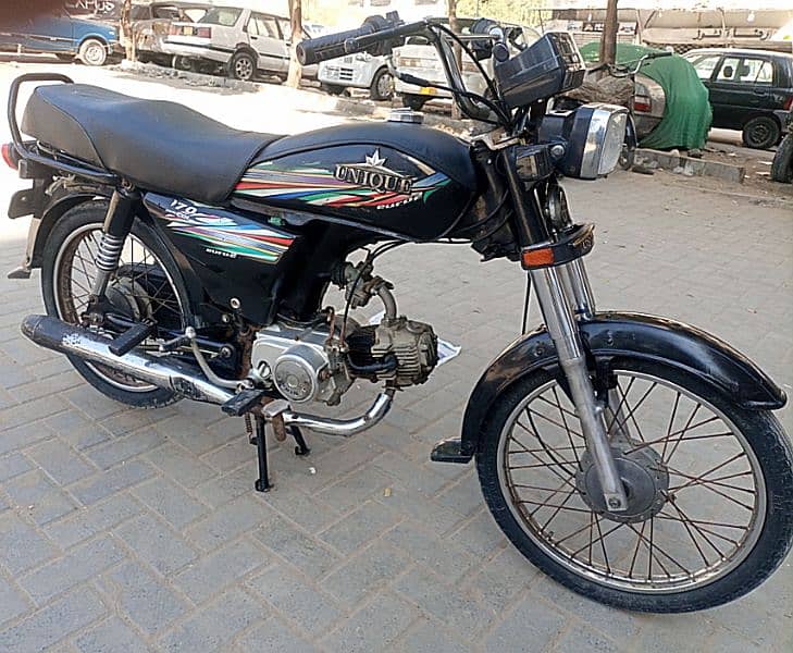 unique 2017 black colour 70cc bike for sale 4