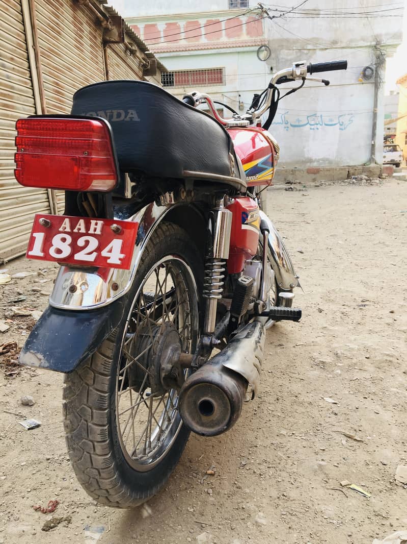 Honda CG 125 2019 month december panjab number 5