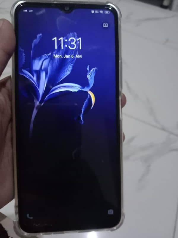 vivo y20 4  64  with box 1