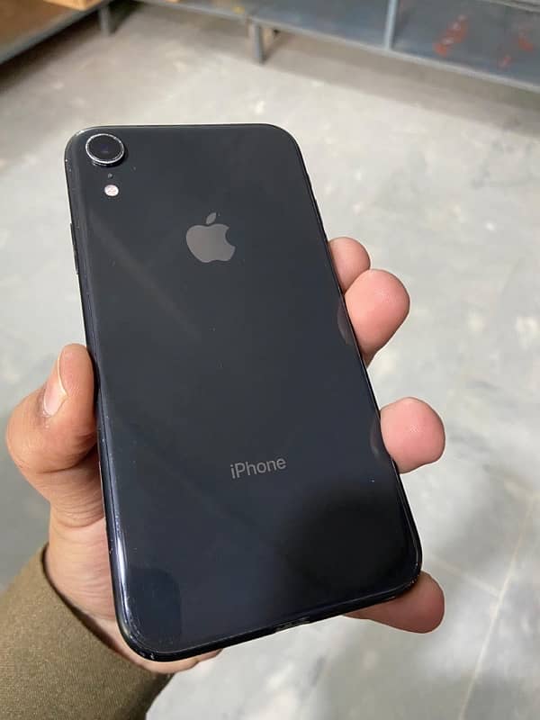 IphoneXR 64gb pta approved 0