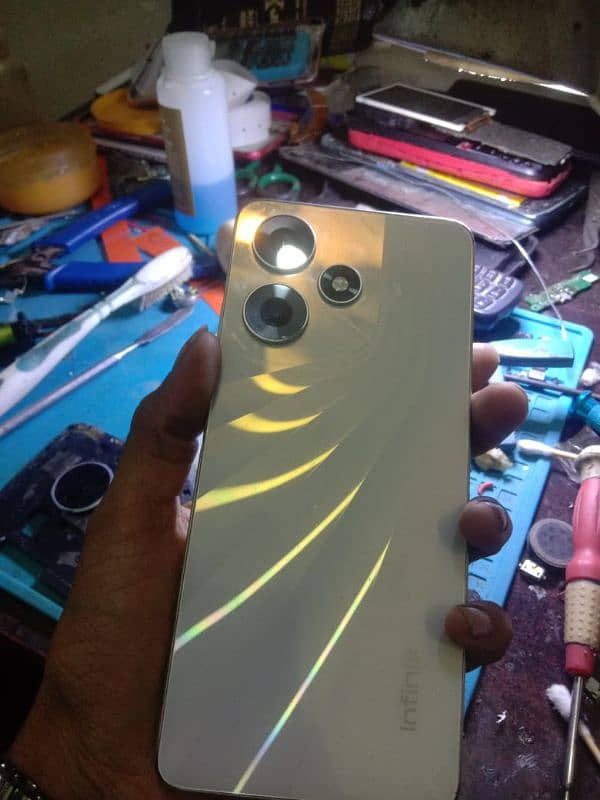 Infinix hot 30 used like new non pta 4