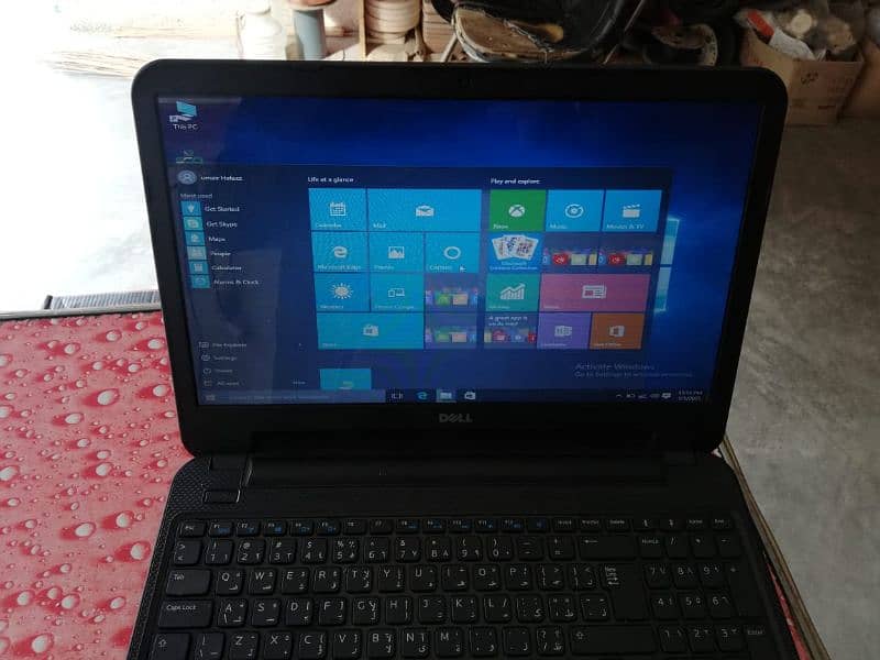 dell laptop 1