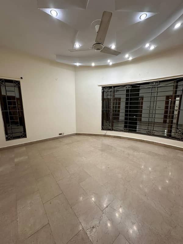 UPPER PORTION FOR RENT LOCATION CHAKLALA SCHEME 3 6