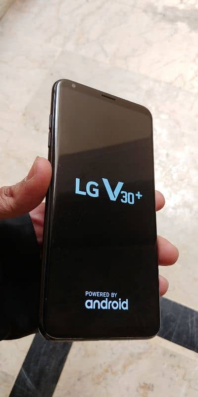 LG V30+ (Non PTA) 4/128 9