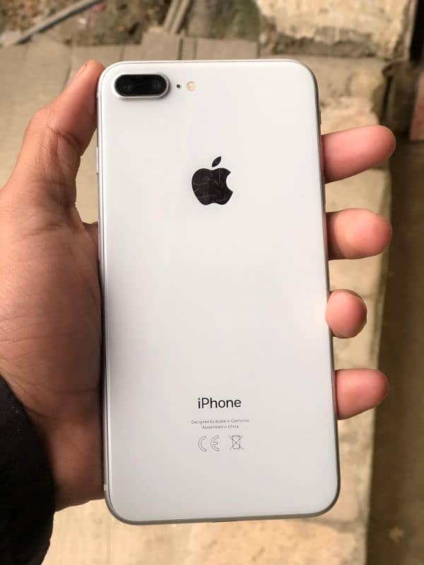 IPHONE 8 PLUS 2