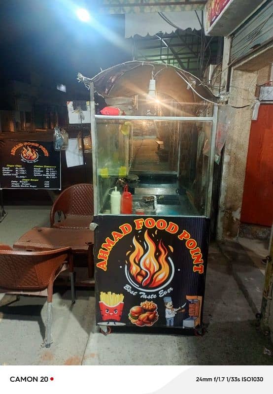 shawarma and burger counter with fryer 7