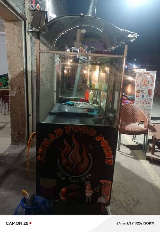 shawarma and burger counter with fryer 9