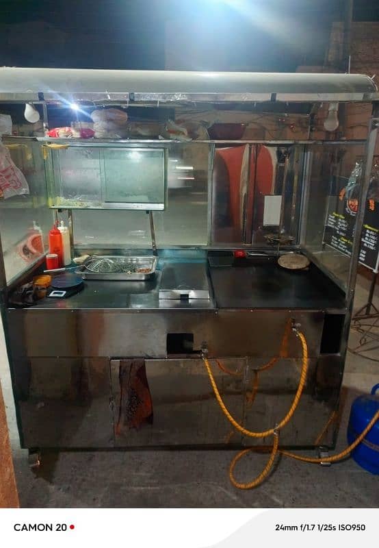 shawarma and burger counter with fryer 10