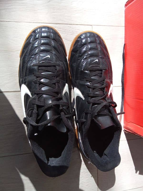 NIKE JUNIOR TIEMPO GENIO(football shoes) 4