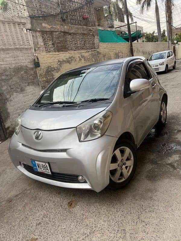 Toyota iQ 2009 1