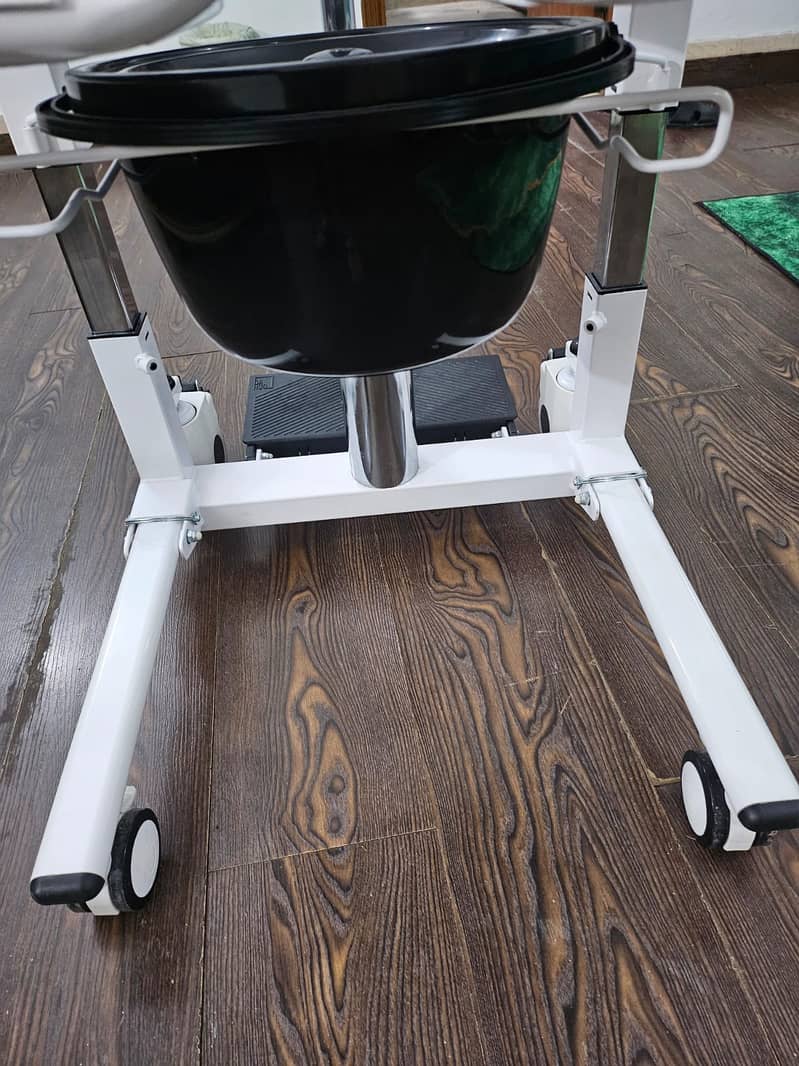 Hydraulic Patient Lift and Transfer Wheelchair | commode chair price 9