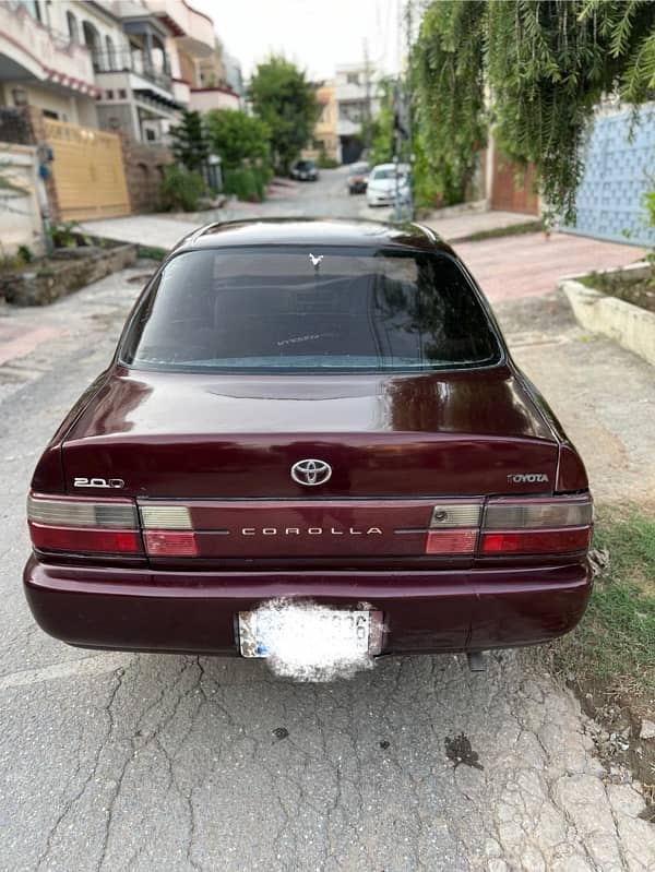 Toyota Corolla 2.0 D 2001 3