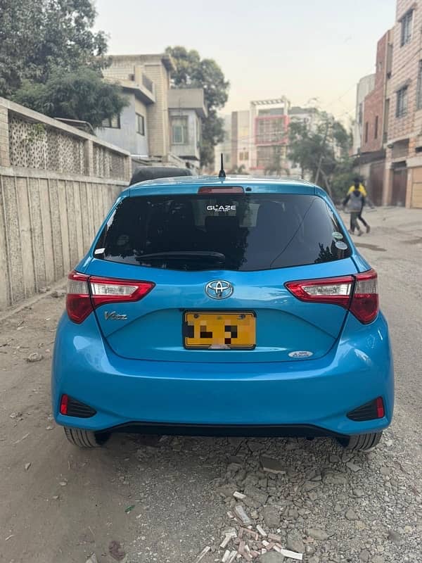 Toyota Vitz 2017 1