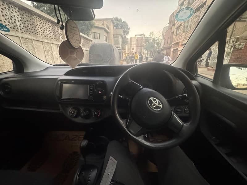 Toyota Vitz 2017 6